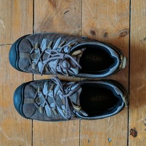 Men's Keen hiking shoes